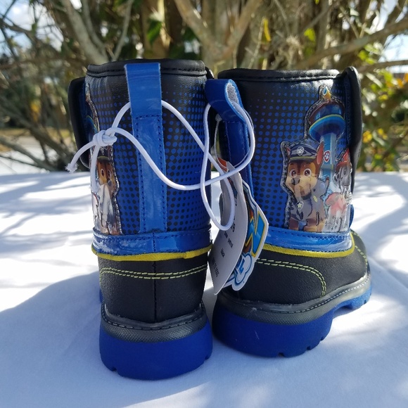NWT Paw Patrol Toddler Boots Just Yelp for help! Small 5/6 - Picture 4 of 4